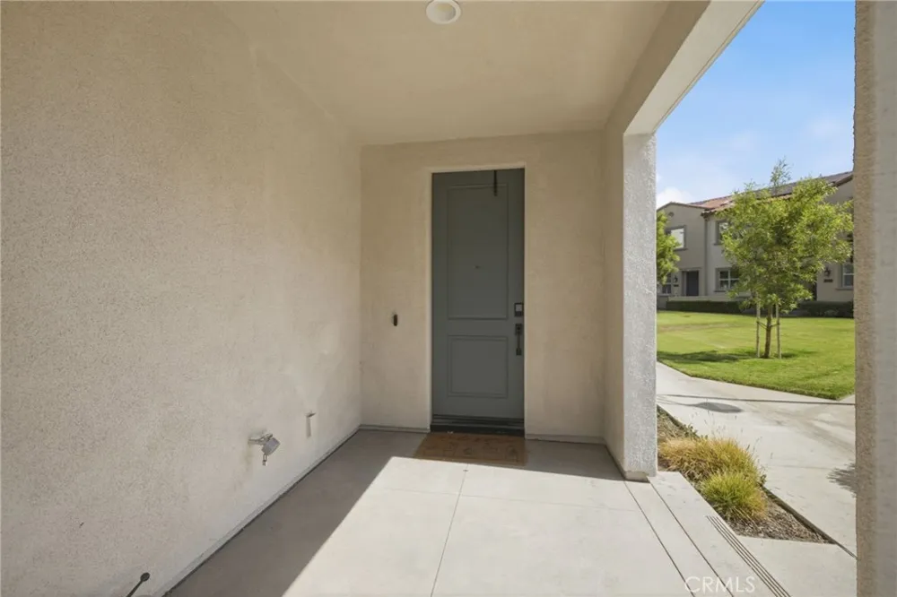414 Lucent Stanton, CA 90680