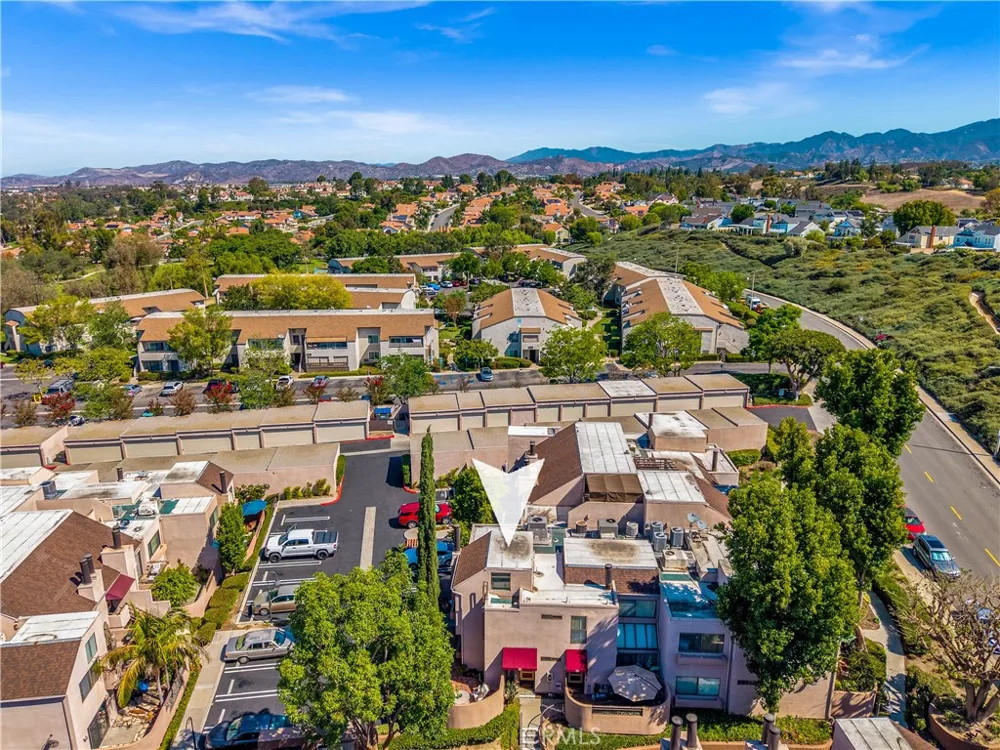 25761 Le Parc #23 Lake Forest, CA 92630