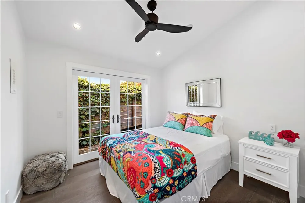 156 Pearl Street Laguna Beach, CA 92651