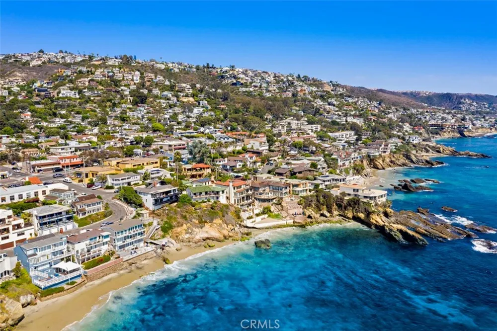 156 Pearl Street Laguna Beach, CA 92651
