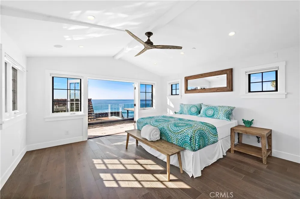 156 Pearl Street Laguna Beach, CA 92651