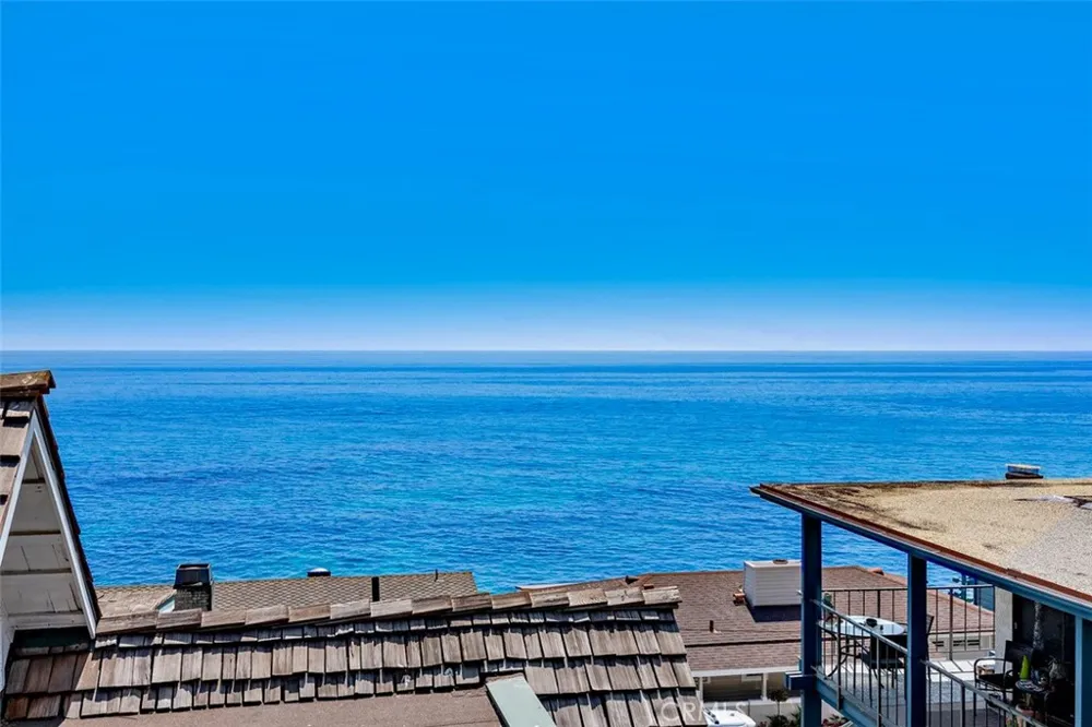 156 Pearl Street Laguna Beach, CA 92651