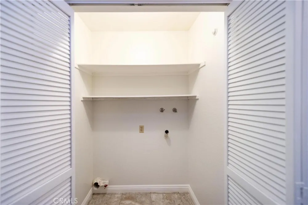 28308 Via Cascadita Romoland, CA 92585