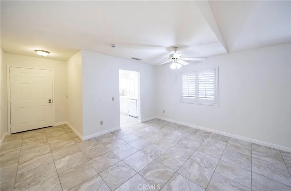 28308 Via Cascadita Romoland, CA 92585