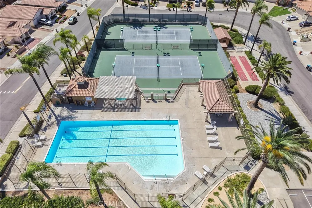 28308 Via Cascadita Romoland, CA 92585