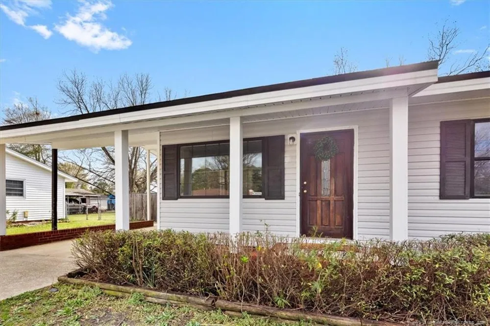 742 Newport Road Fayetteville, NC 28314