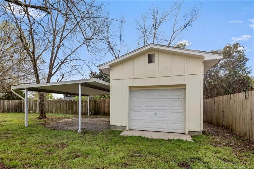 742 Newport Road Fayetteville, NC 28314
