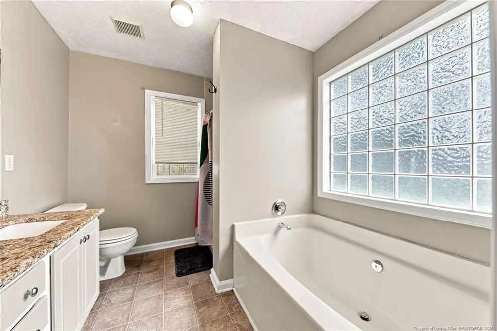 1539 Clan Campbell Drive Raeford, NC 28376