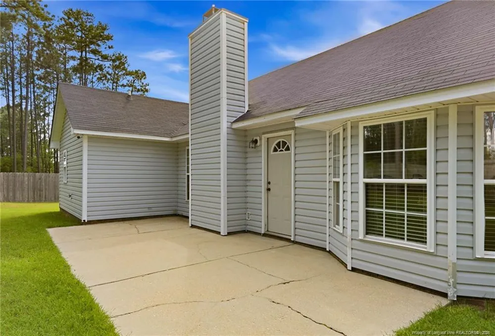 1539 Clan Campbell Drive Raeford, NC 28376