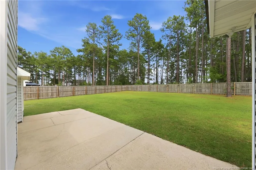 1539 Clan Campbell Drive Raeford, NC 28376