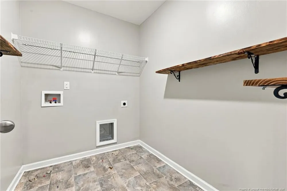 1597 MOUNT RAINER DRIVE Fayetteville, NC 28301