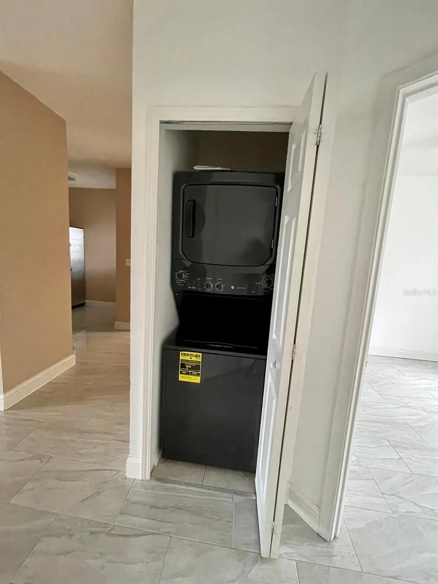 9505 NEWDALE WAY #201 Riverview, FL 33578