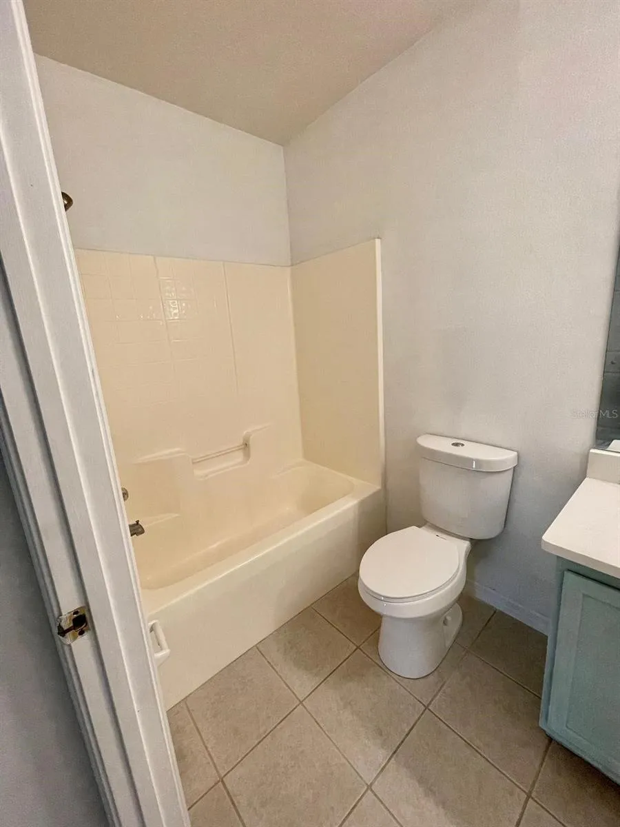 9505 NEWDALE WAY #201 Riverview, FL 33578