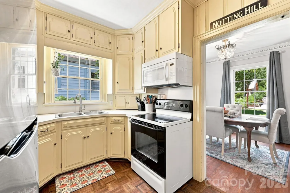 70 Edgewood Avenue NE Concord, NC 28025