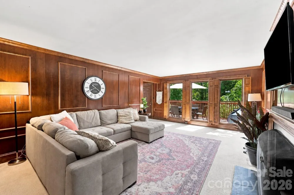 70 Edgewood Avenue NE Concord, NC 28025