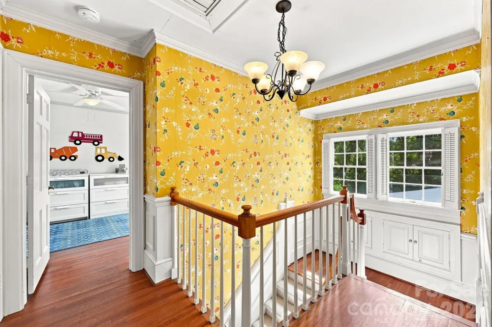 70 Edgewood Avenue NE Concord, NC 28025