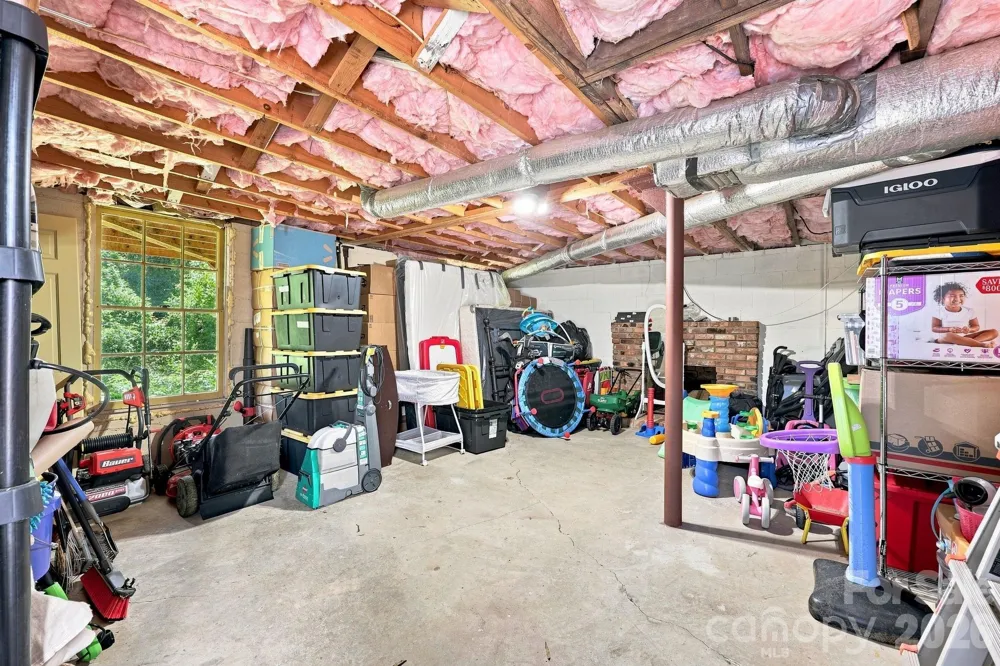 70 Edgewood Avenue NE Concord, NC 28025