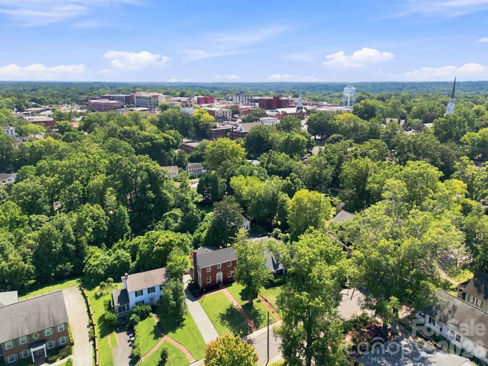 70 Edgewood Avenue NE Concord, NC 28025