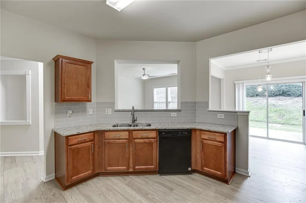 1670 Granville Court Lawrenceville, GA 30043