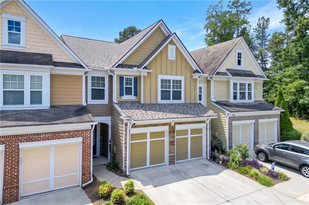 1670 Granville Court Lawrenceville, GA 30043