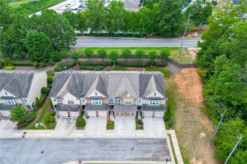 1670 Granville Court Lawrenceville, GA 30043