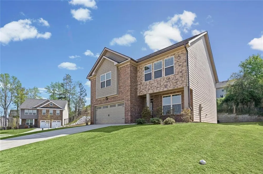 1526 Battle Brook Drive Conyers, GA 30012