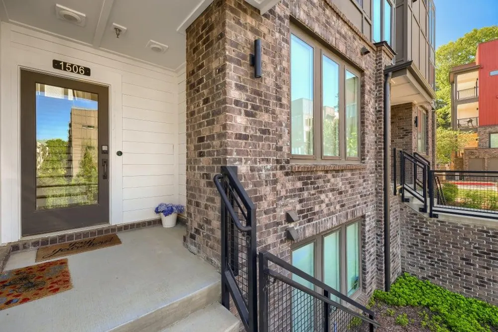 1050 Stacks Avenue SE #1506 Atlanta, GA 30315