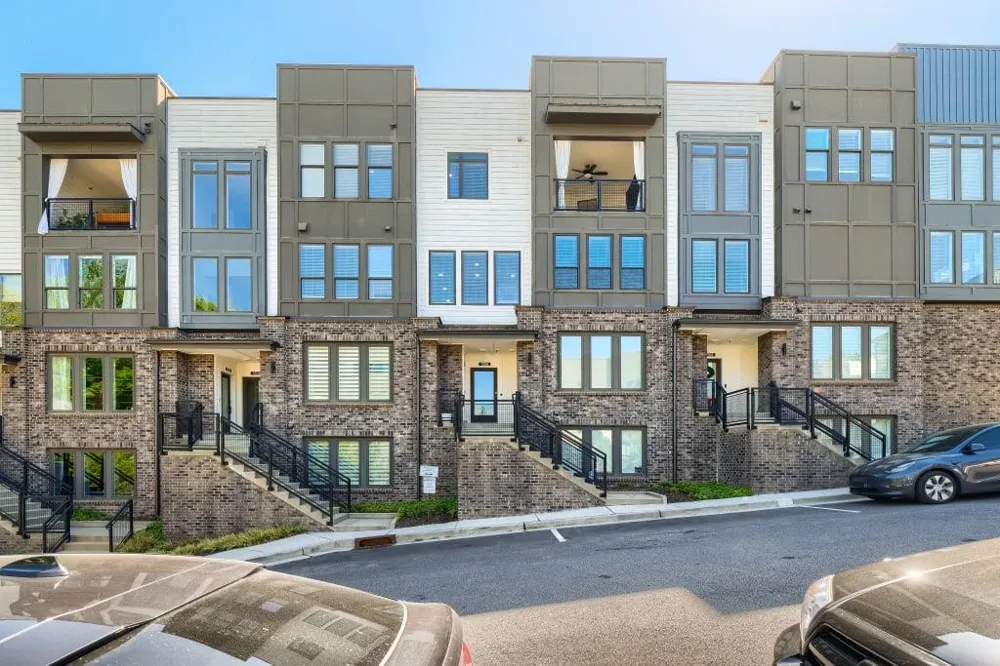 1050 Stacks Avenue SE #1506 Atlanta, GA 30315