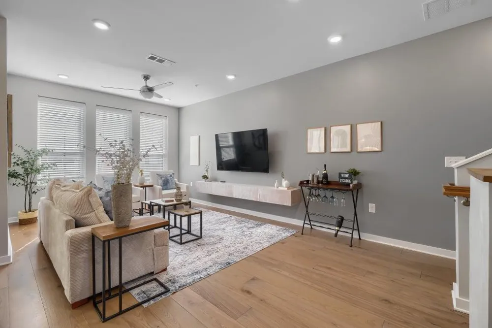 1050 Stacks Avenue SE #1506 Atlanta, GA 30315