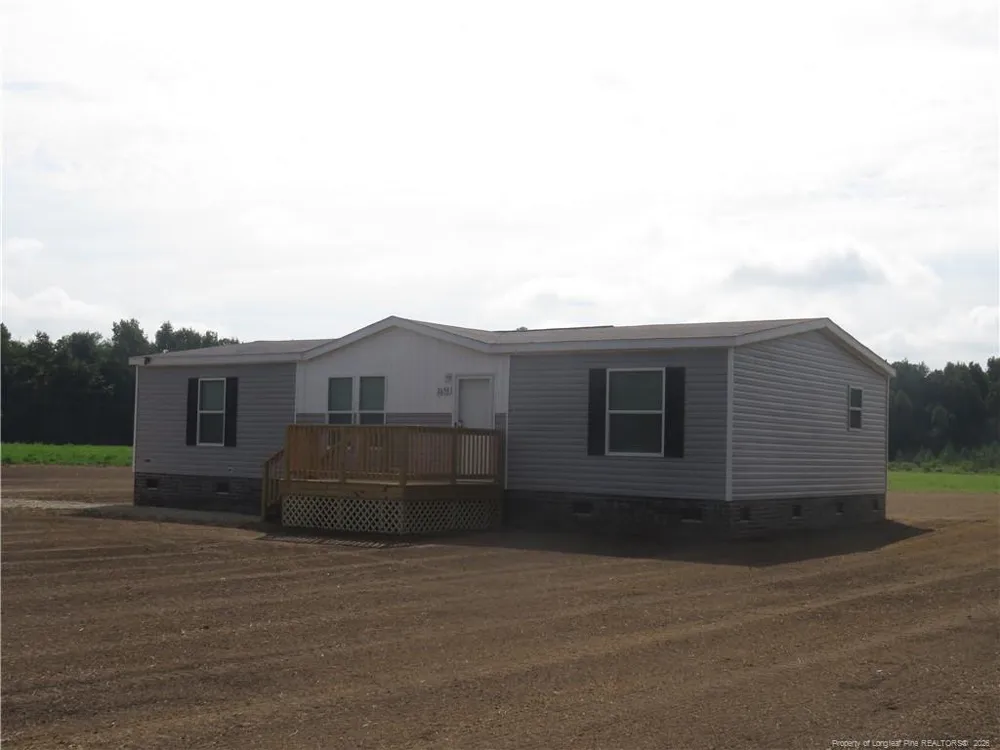 2659 E WHITE POND ROAD Fairmont, NC 28340