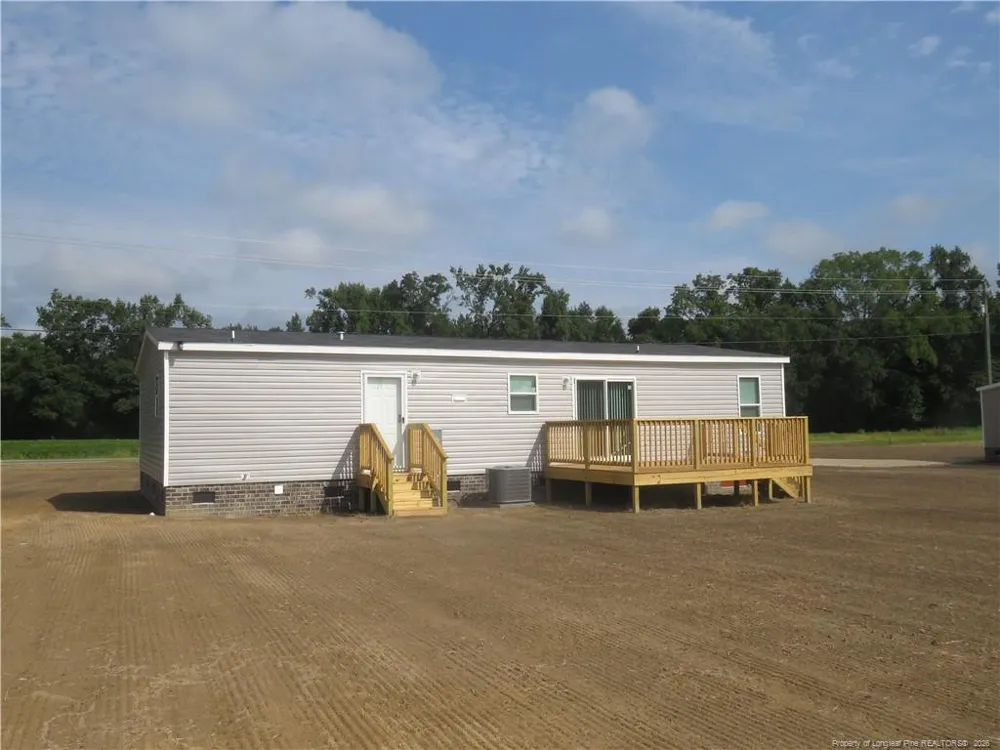 2659 E WHITE POND ROAD Fairmont, NC 28340