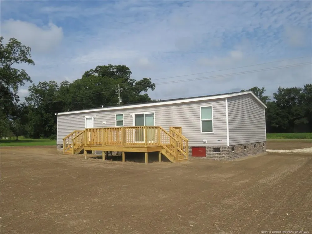 2659 E WHITE POND ROAD Fairmont, NC 28340