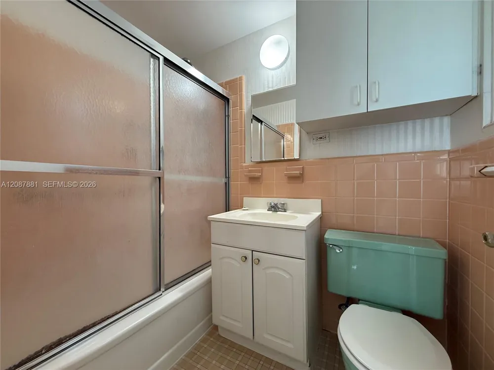 10178 Collins Ave #107 Bal Harbour, FL 33154