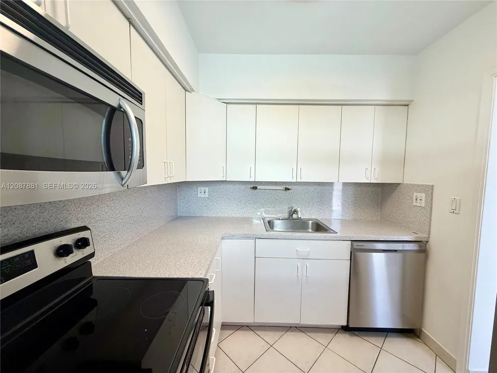10178 Collins Ave #107 Bal Harbour, FL 33154