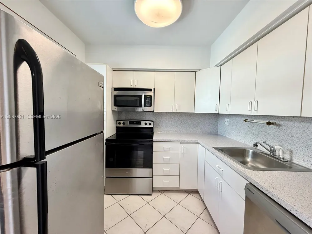 10178 Collins Ave #107 Bal Harbour, FL 33154