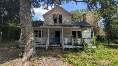 205 Pinehurst Avenue