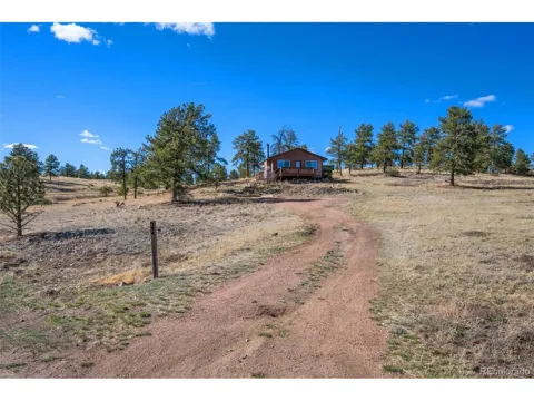11 Valley Circle