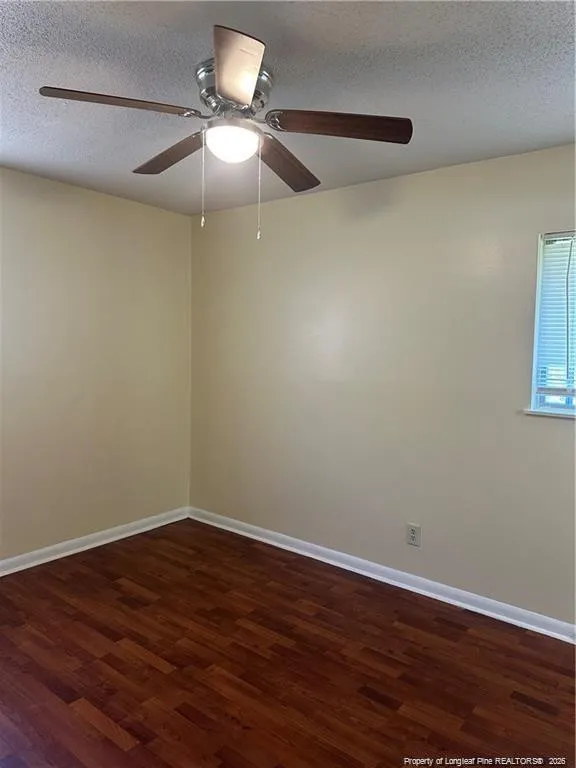 1224 E Manchester Road Spring Lake, NC 28390