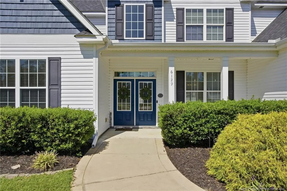 6129 Shannon Woods Way Hope Mills, NC 28348