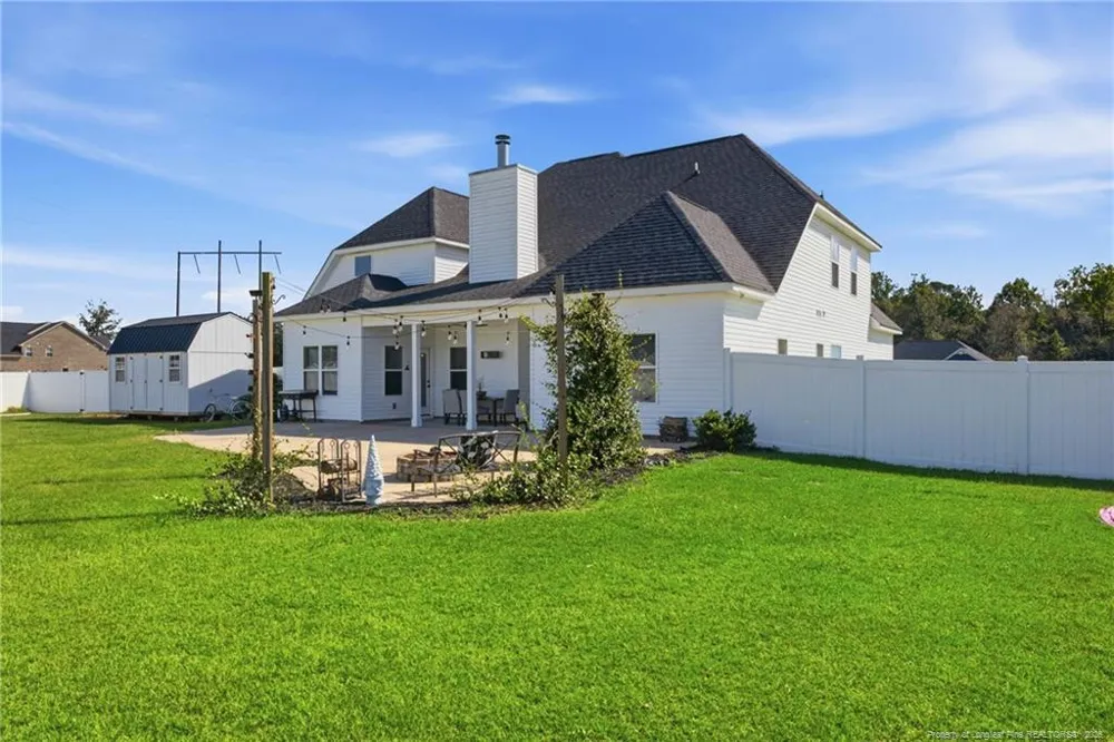 6129 Shannon Woods Way Hope Mills, NC 28348