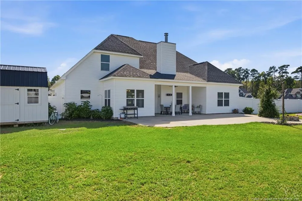 6129 Shannon Woods Way Hope Mills, NC 28348
