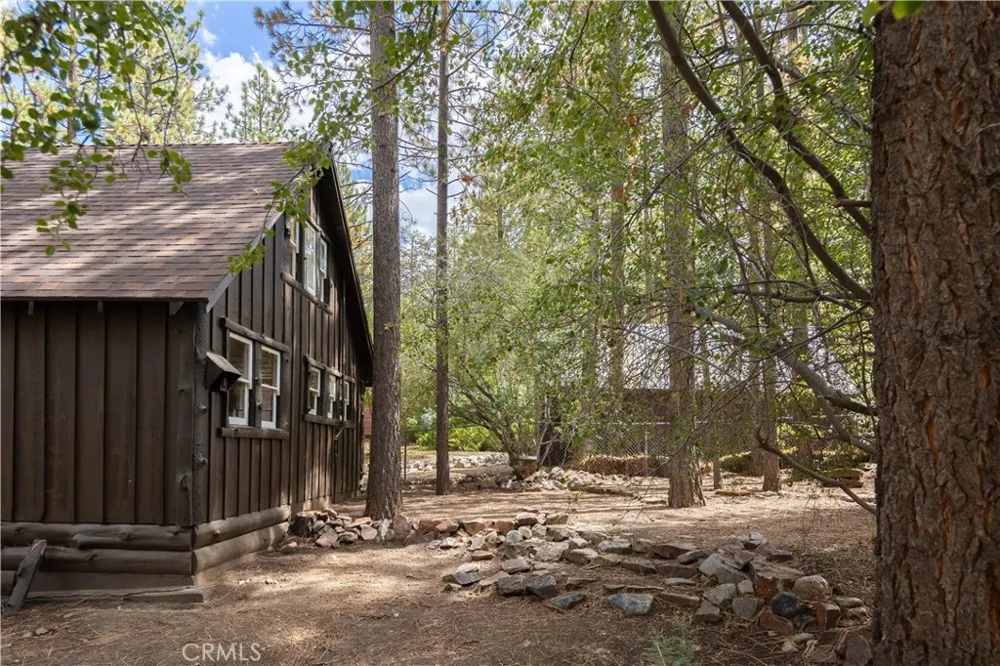 512 W Rainbow Big Bear City, CA 92314