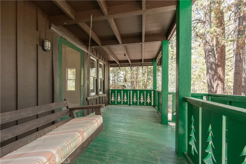 512 W Rainbow Big Bear City, CA 92314