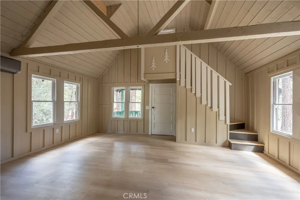 512 W Rainbow Big Bear City, CA 92314