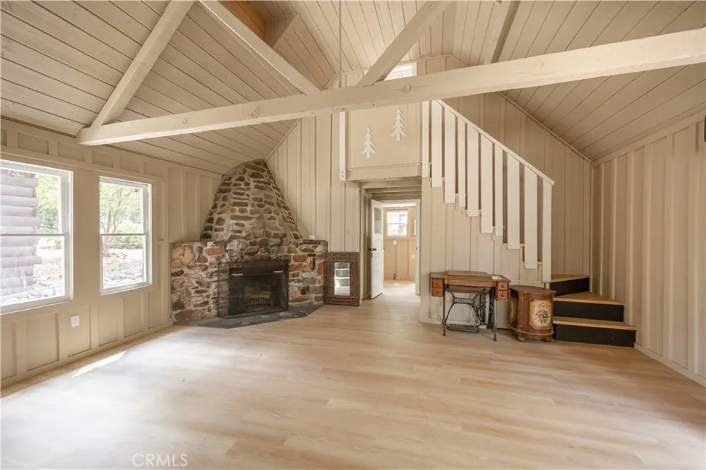 512 W Rainbow Big Bear City, CA 92314