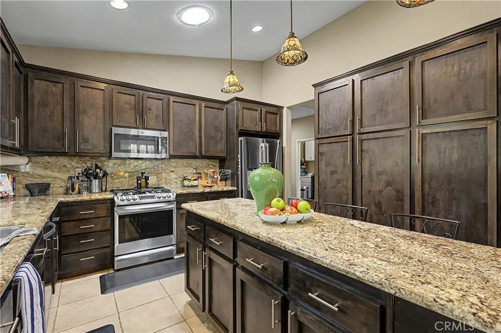 445 Bjorn Court Hemet, CA 92545