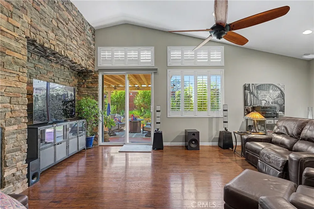 445 Bjorn Court Hemet, CA 92545