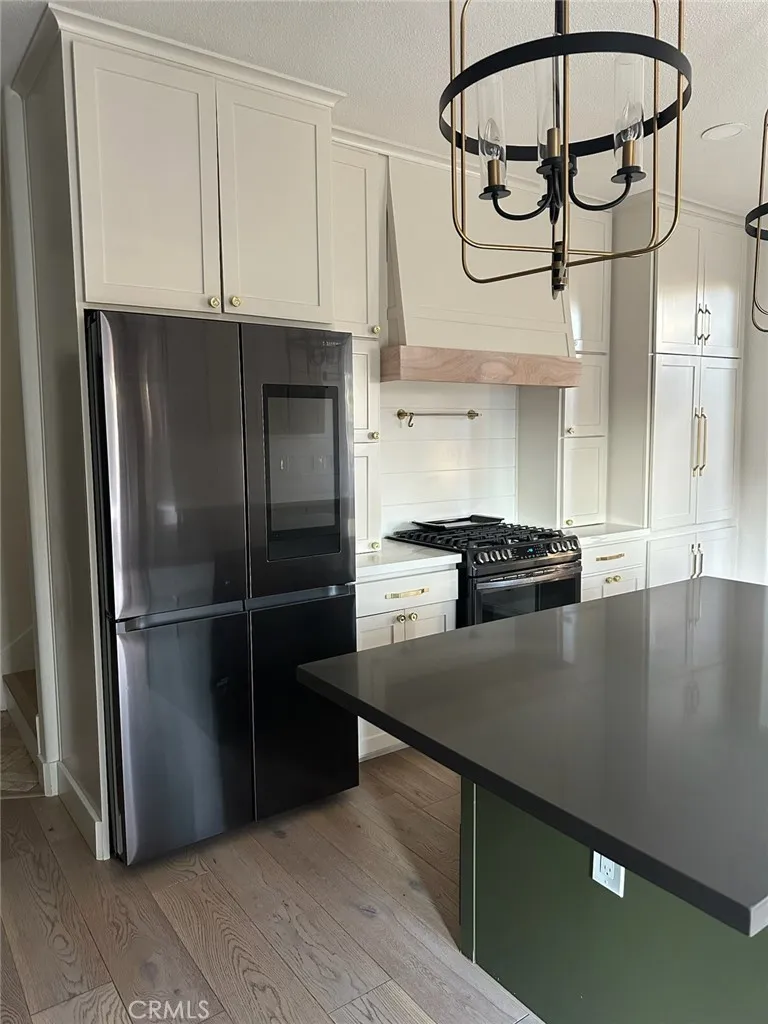 1856 Decatur Clovis, CA 93611