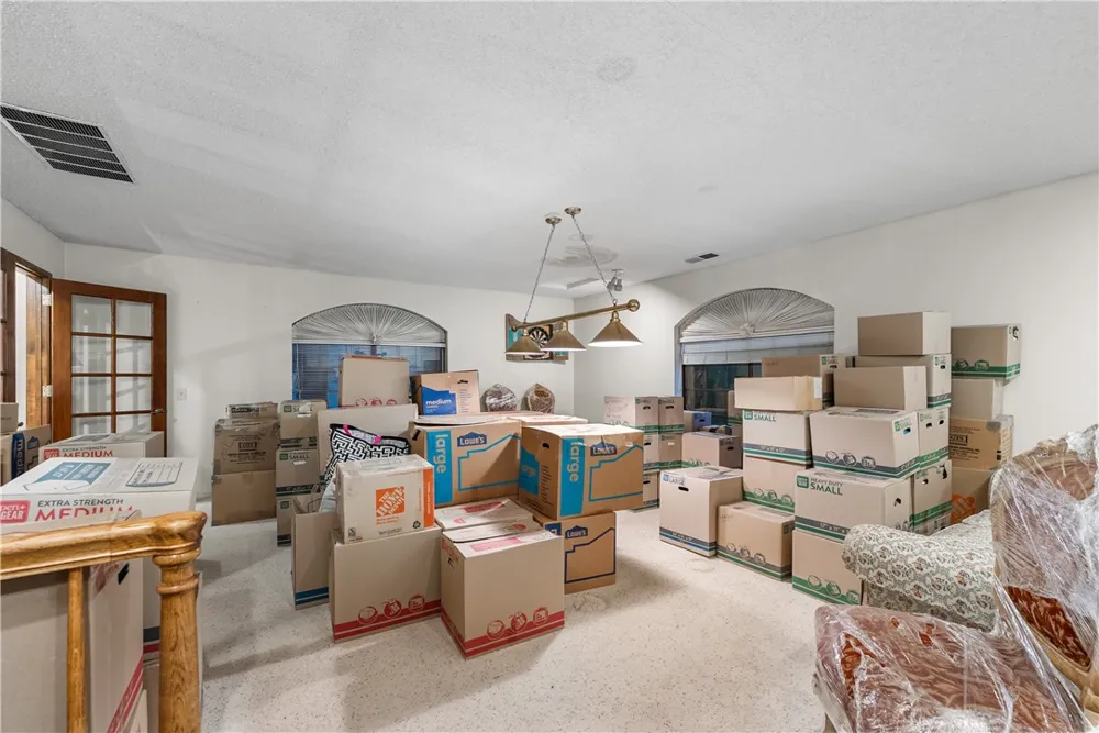 125 Lakeview Palmdale, CA 93551