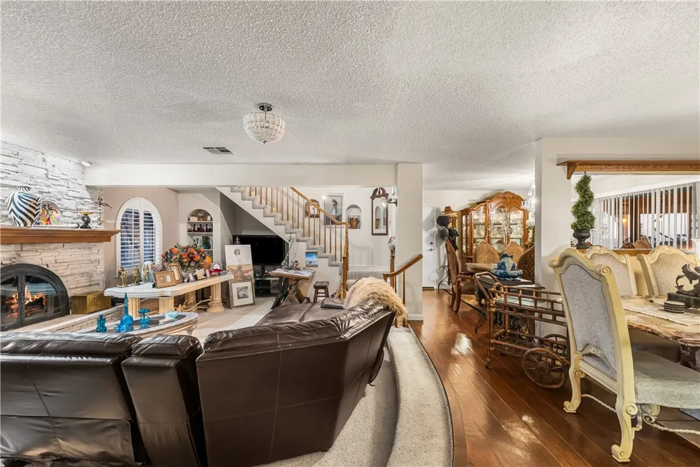 125 Lakeview Palmdale, CA 93551